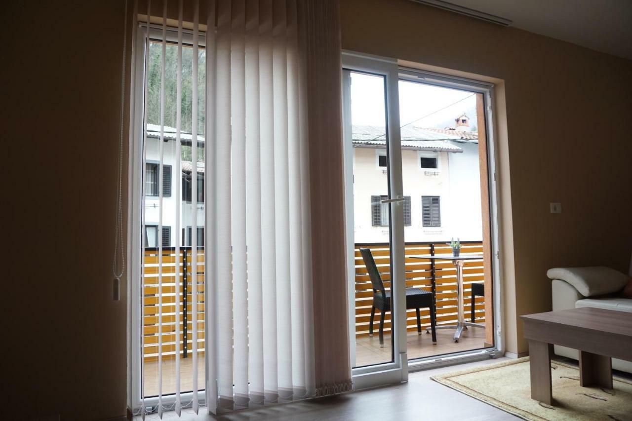Rooms And Apartment Soca Kobarid Exteriör bild